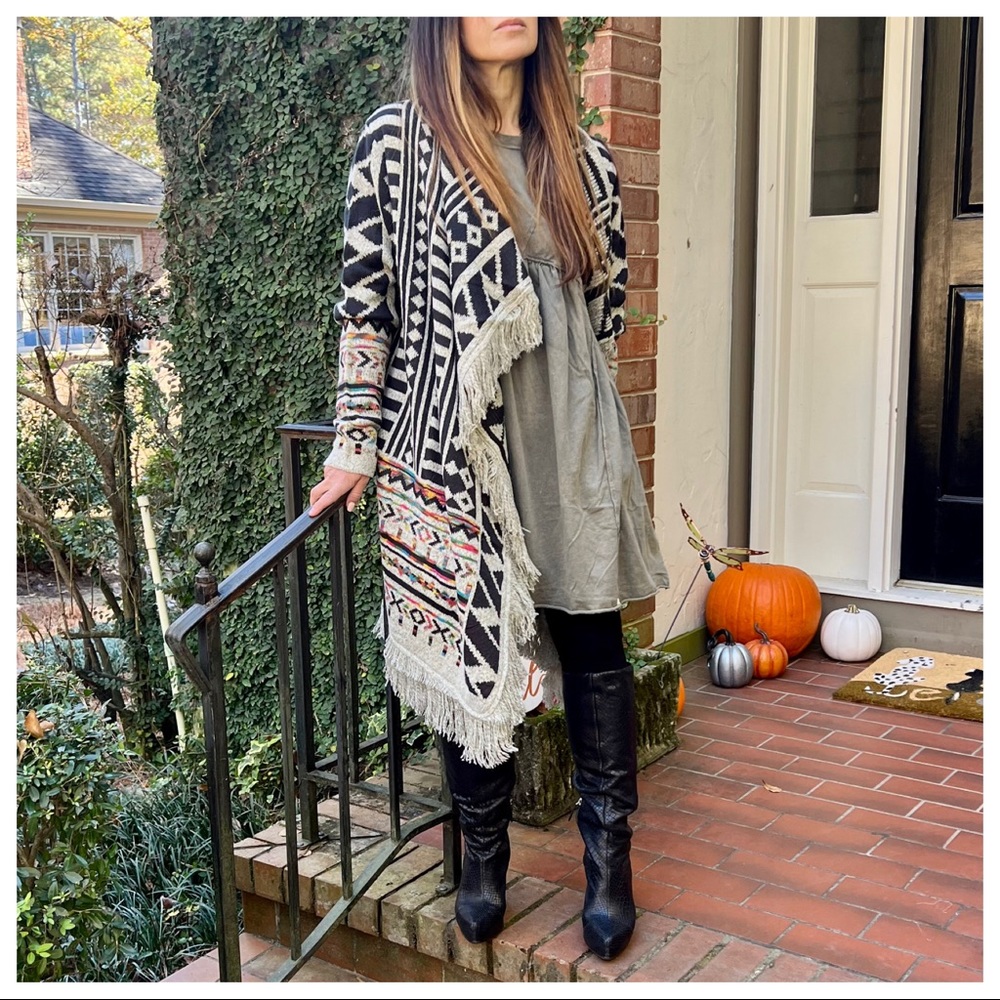 Made in Italy Aztec print Fabulous Sweater knit open cardigan - Picture 7 of 7